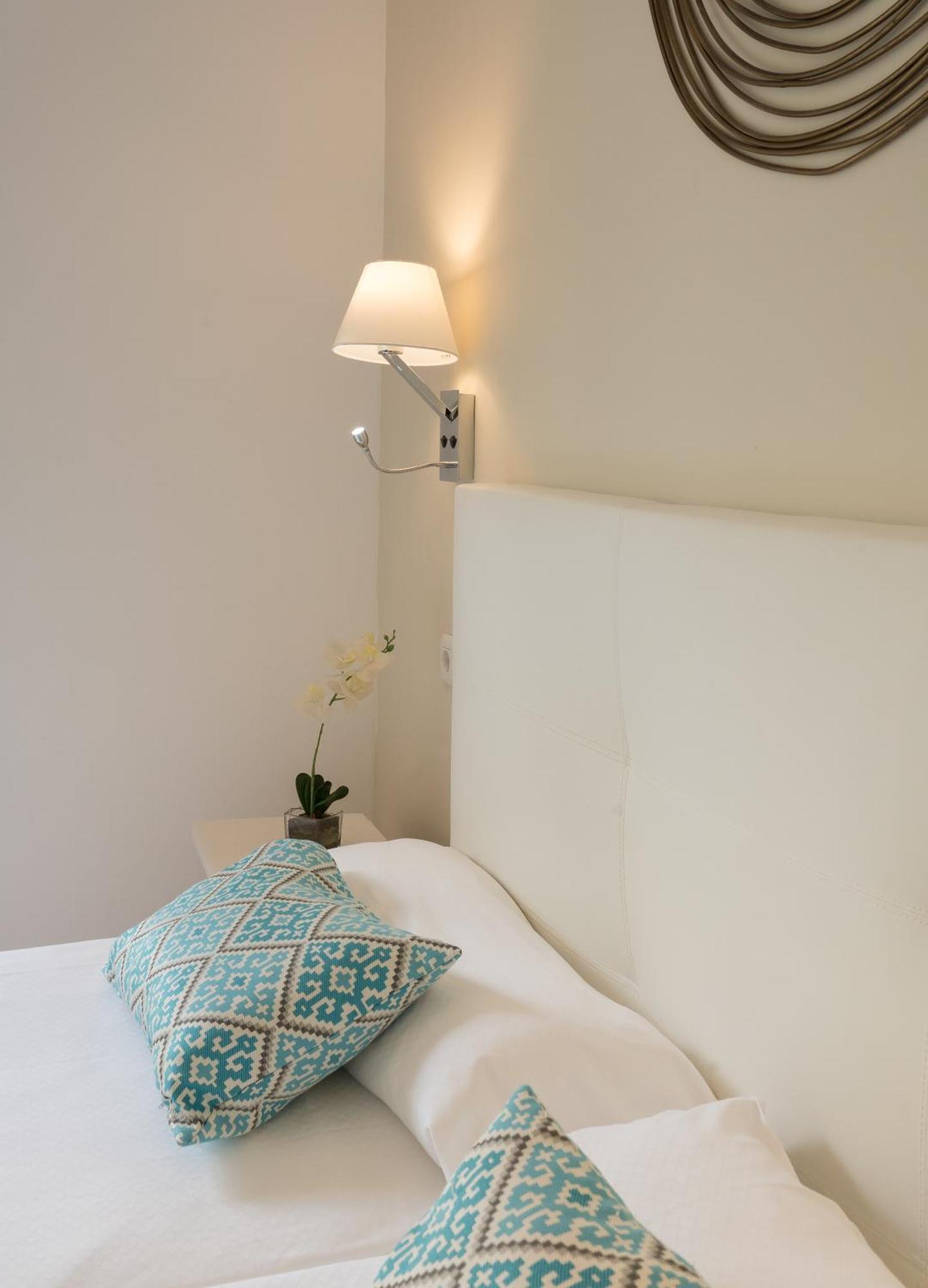 Hotel Moon Dreams Marina Parc 나 마카렛 객실 사진