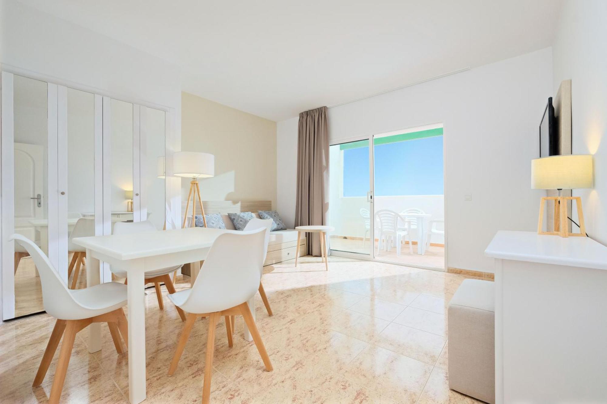 Hotel Moon Dreams Marina Parc 나 마카렛 객실 사진